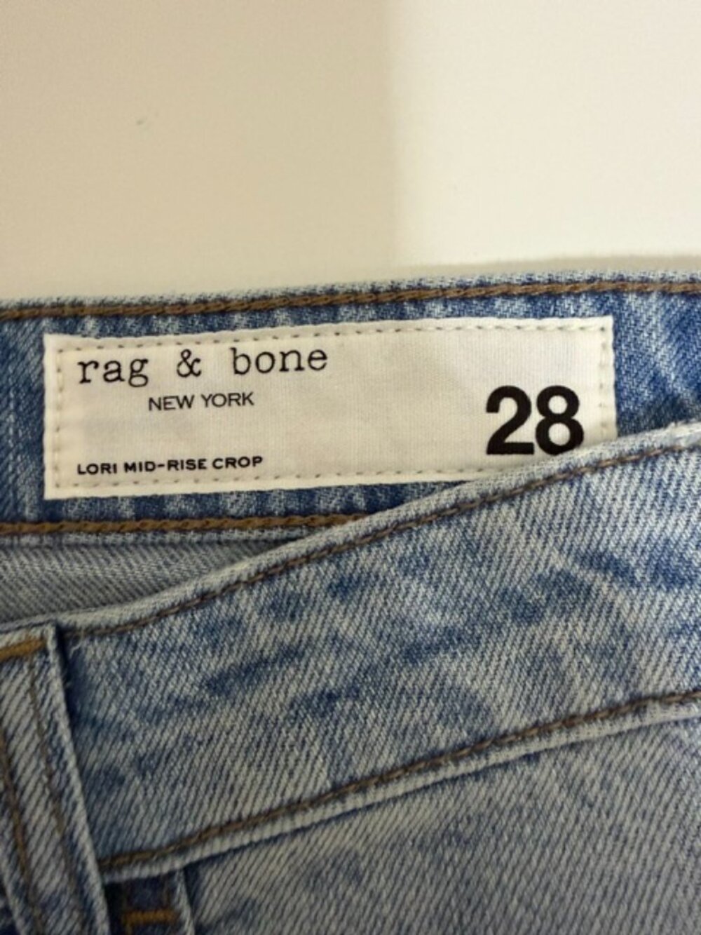 NEW WITH TAGS! Rag & Bone Lori Mid Rise Crop Wide Leg Jeans